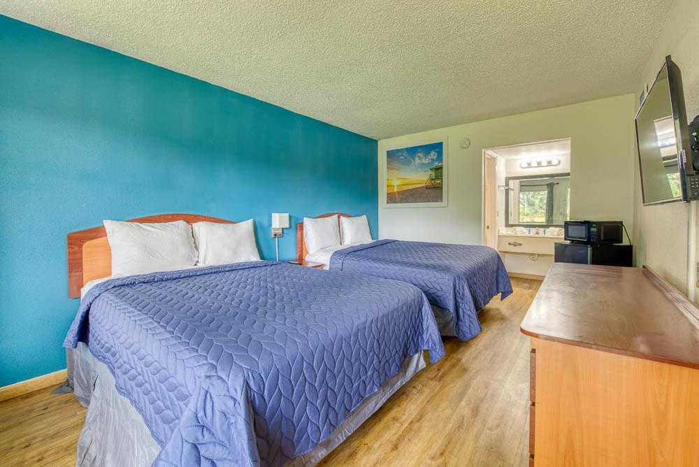 Zen Living Suites Extended Stay - Jacksonville - University Blvd Bagian luar foto